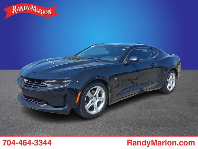 Used 2021 Chevrolet Camaro LT w/ Technology Package RWD image 1