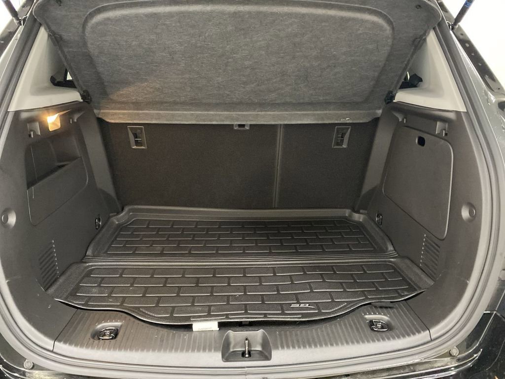 Used 2021 Chevrolet Trax LT image 23