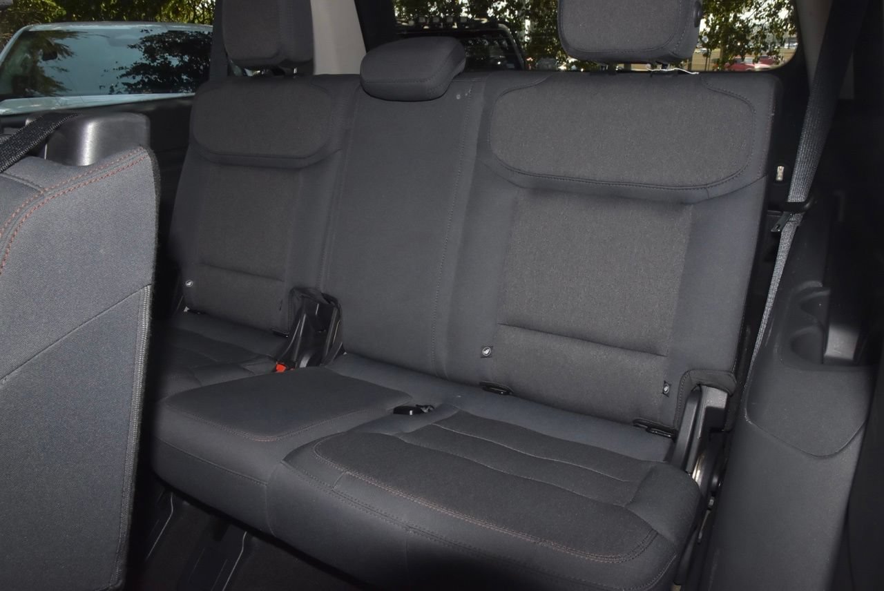 Used 2025 Ford Expedition Max Active RWD image 15
