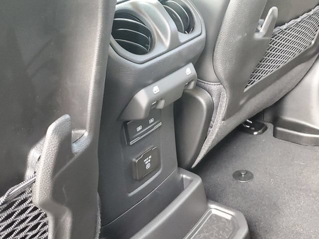 New 2026 Jeep Wrangler Unlimited Rubicon w/ Safety Group AWD/4WD image 11