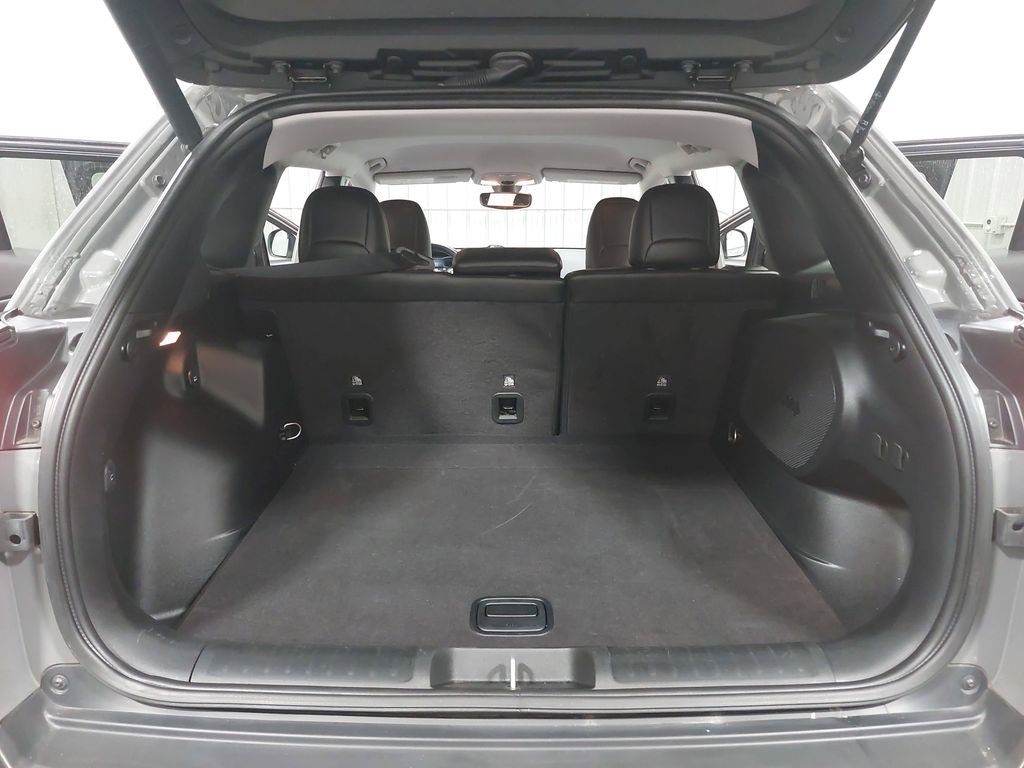 Used 2020 Jeep Cherokee Limited image 12