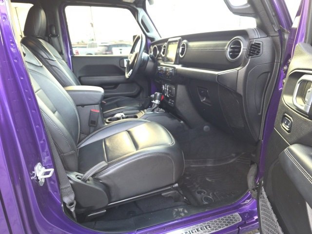 Used 2023 Jeep Wrangler Unlimited Sahara w/ Cold Weather Group image 41