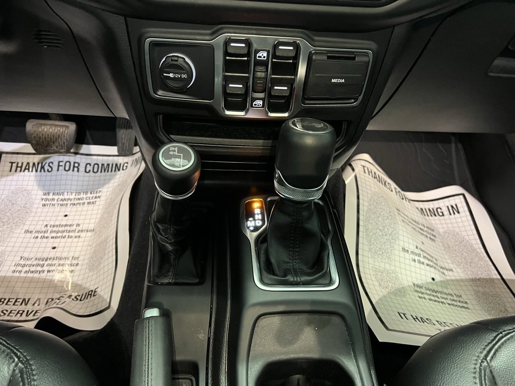 Used 2022 Jeep Wrangler Unlimited Sahara image 10