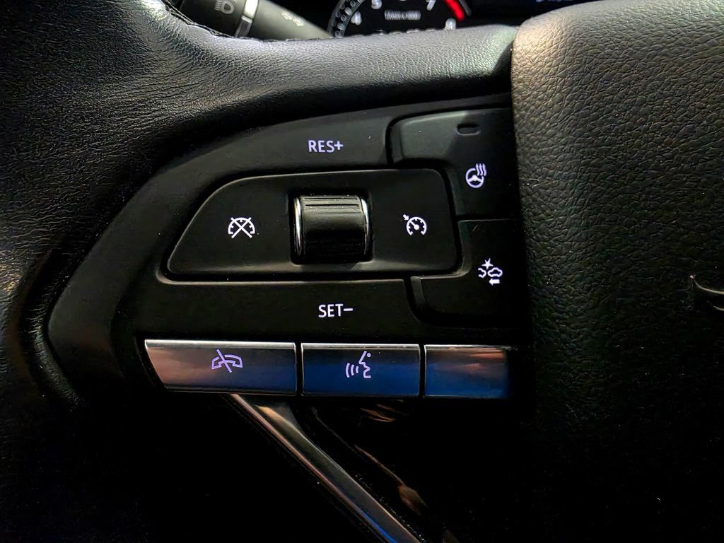 Used 2021 Cadillac XT6 Premium Luxury FWD image 27