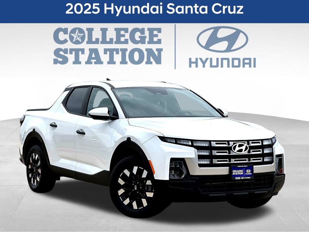 Used 2025 Hyundai Santa Cruz SE image 1