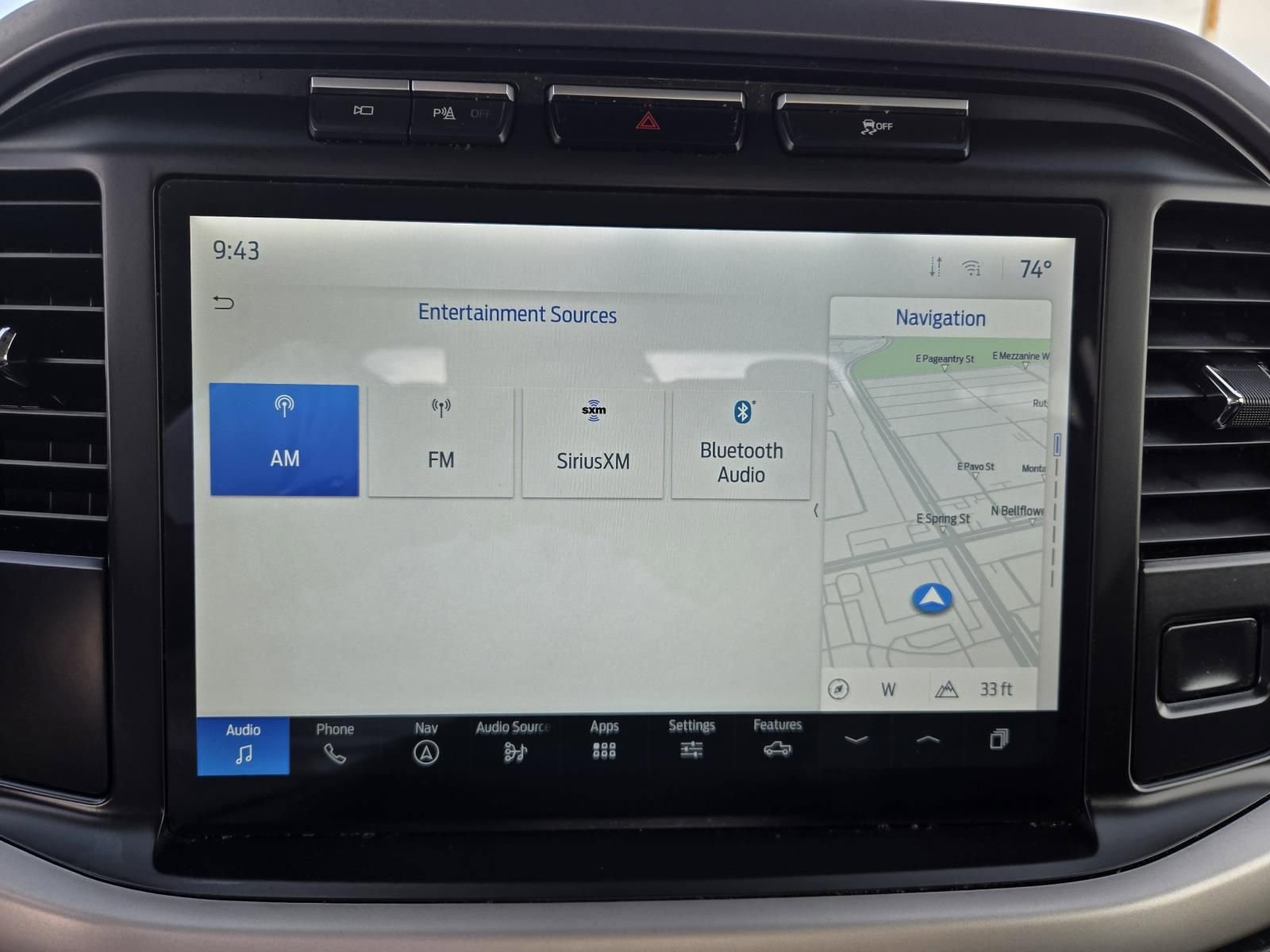 Used 2023 Ford F150 Lightning XLT image 11