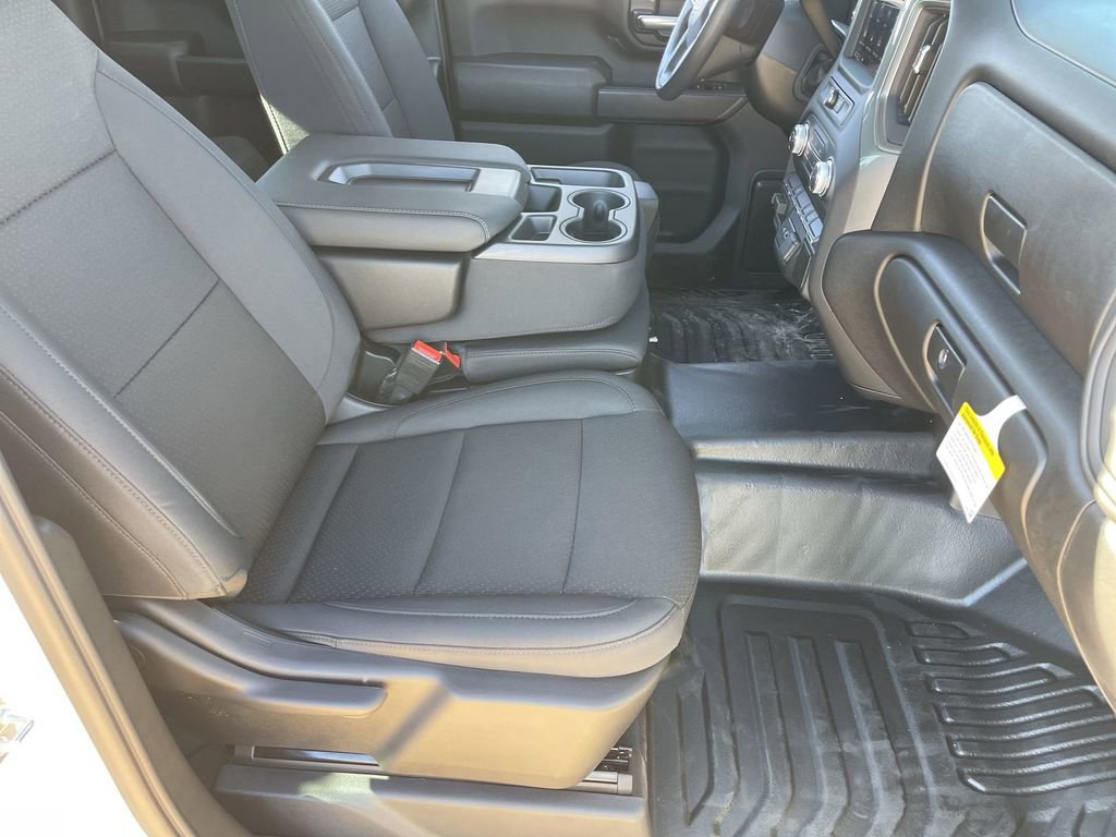 Used 2026 GMC Sierra 2500 Pro image 29