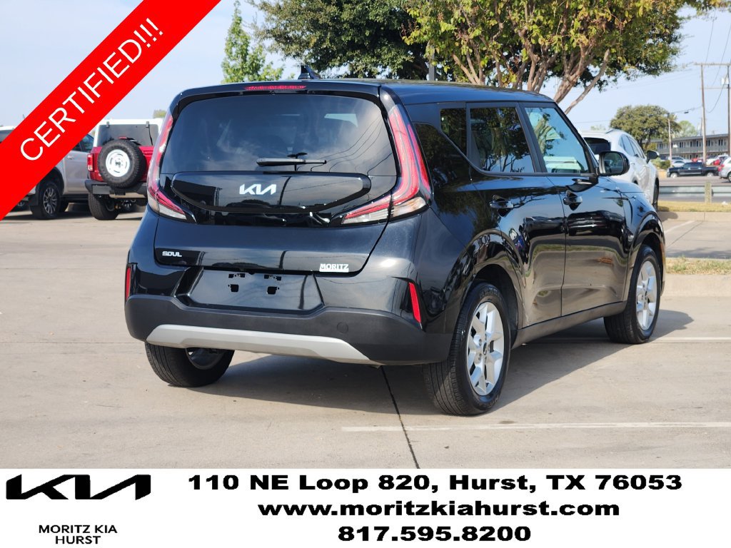 Used 2025 Kia Soul LX w/ LX Technology Package FWD image 4