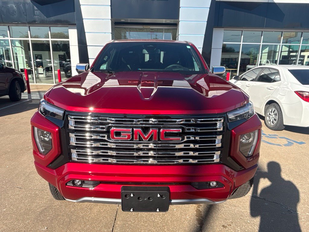 New 2026 GMC Canyon Denali AWD/4WD image 2