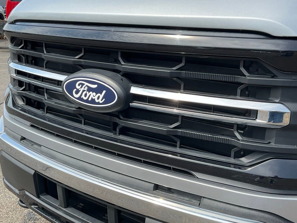 Used 2025 Ford F150 XLT w/ Equipment Group 301A Standard image 24