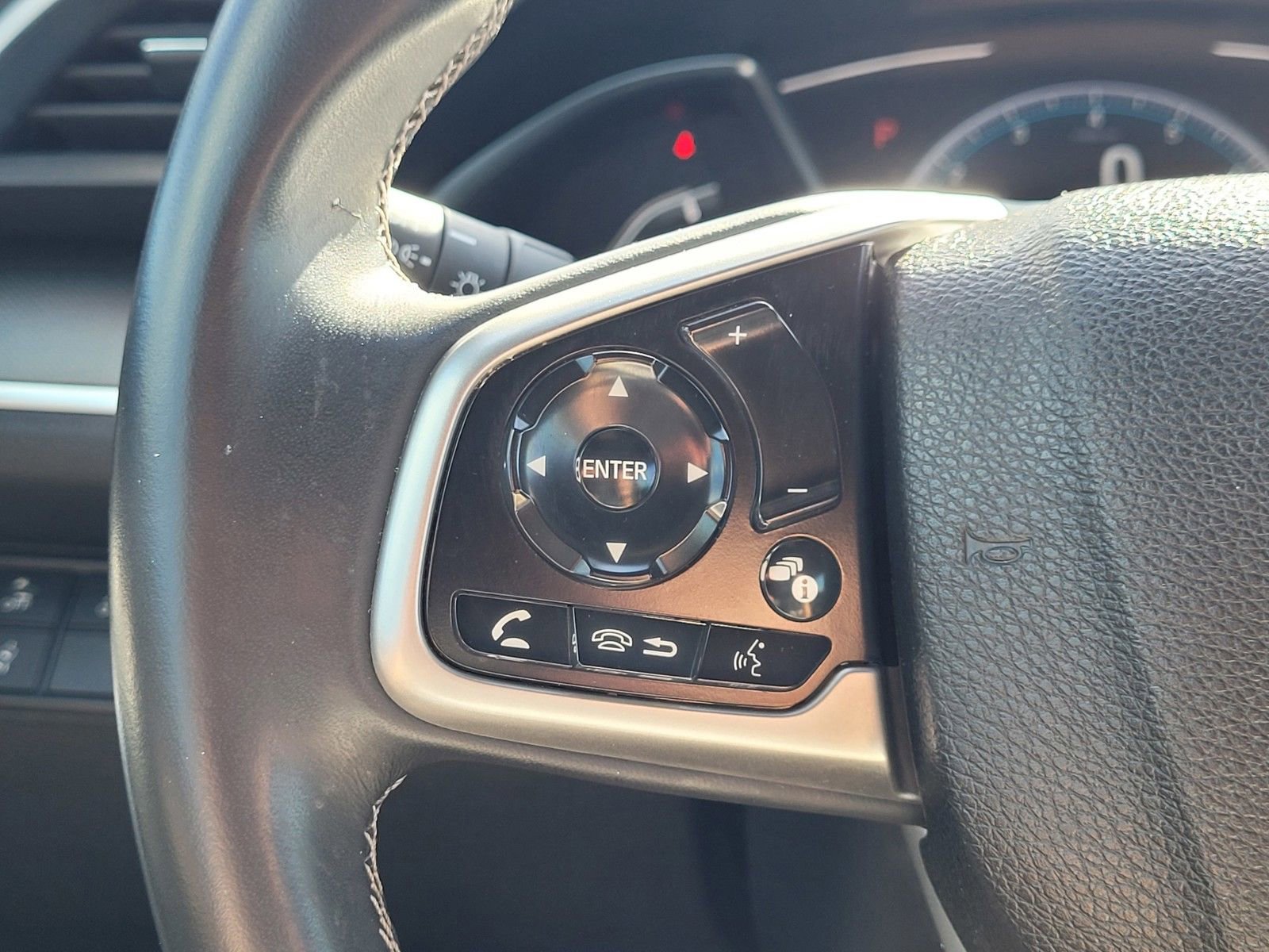 Certified 2020 Honda Civic EX image 19