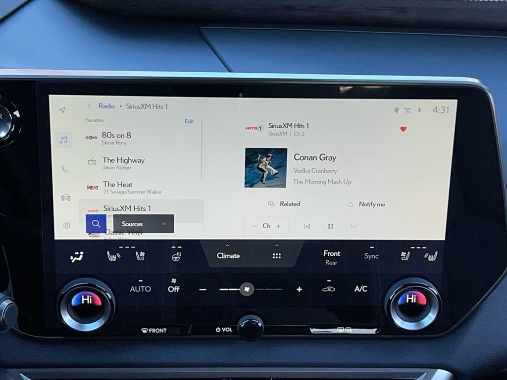 New 2026 Lexus RX 450h AWD image 17