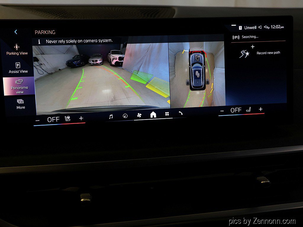 Certified 2024 BMW X5 xDrive40i w/ Premium Package image 21