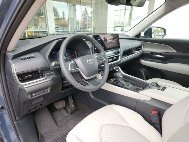 Certified 2026 Toyota Grand Highlander XLE image 15