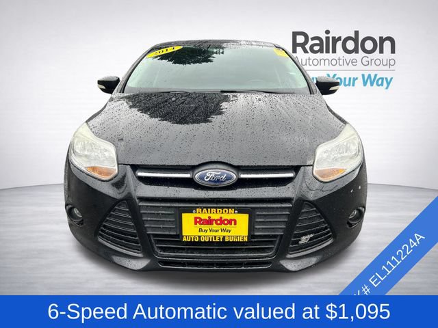 Used 2014 Ford Focus SE FWD image 2