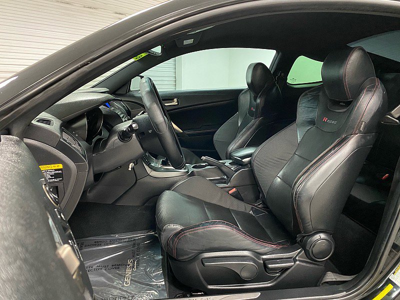 Used 2014 Hyundai Genesis 2.0T image 10