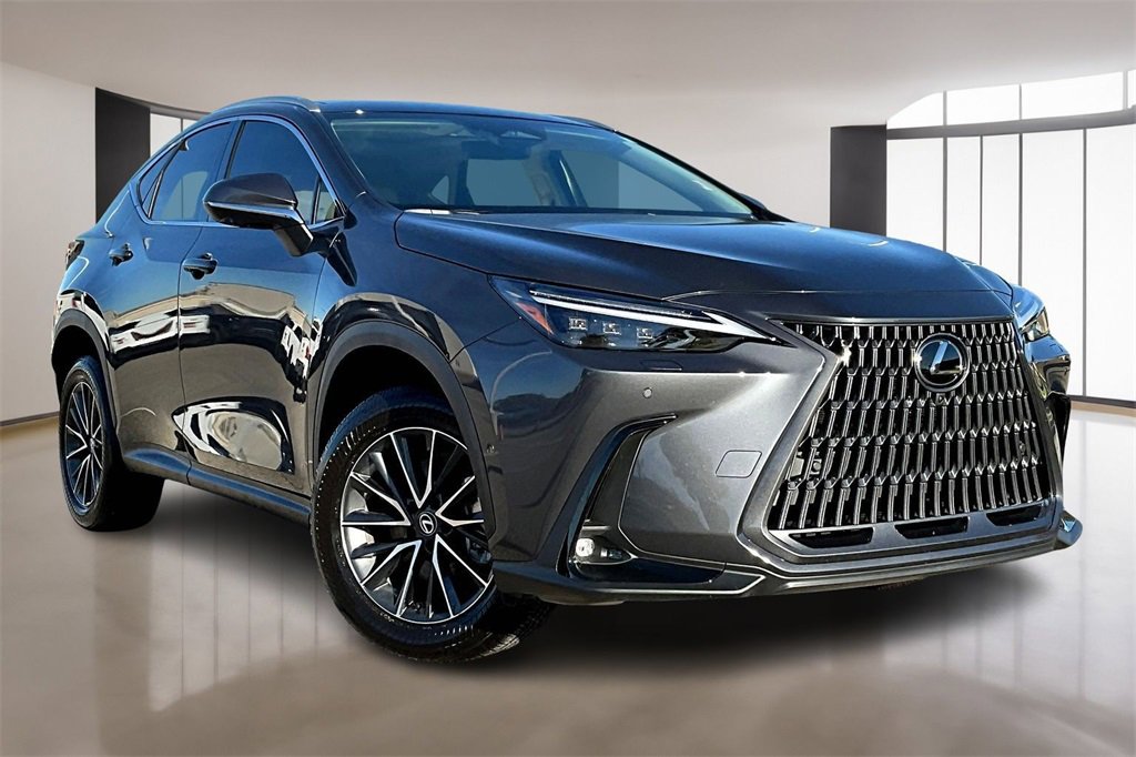Used 2025 Lexus NX 300h AWD w/ Accessory Package (2T) image 11