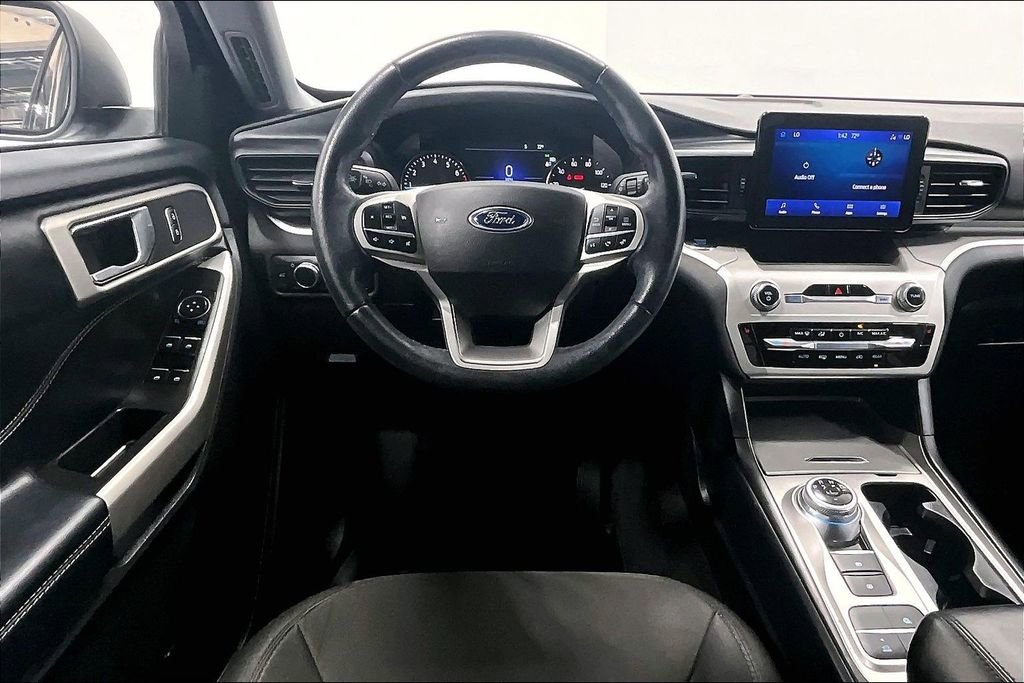 Used 2022 Ford Explorer XLT RWD image 5