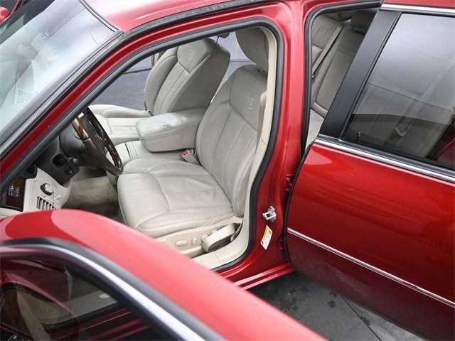 Used 2009 Cadillac DTS image 11