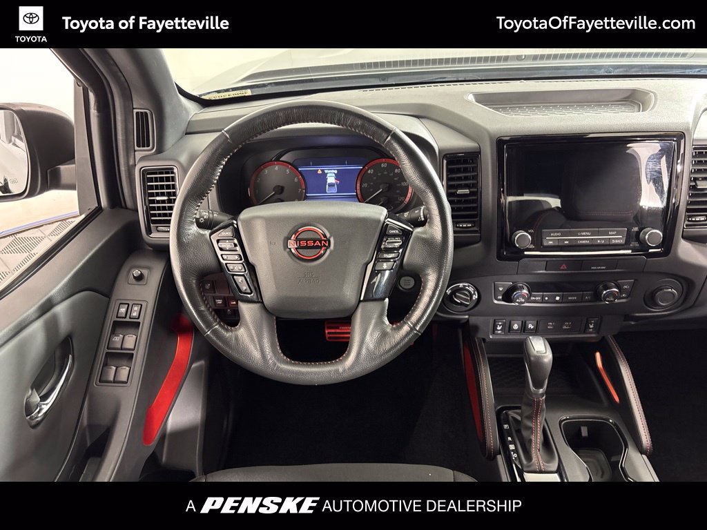 Used 2022 Nissan Frontier PRO-4X AWD/4WD image 2