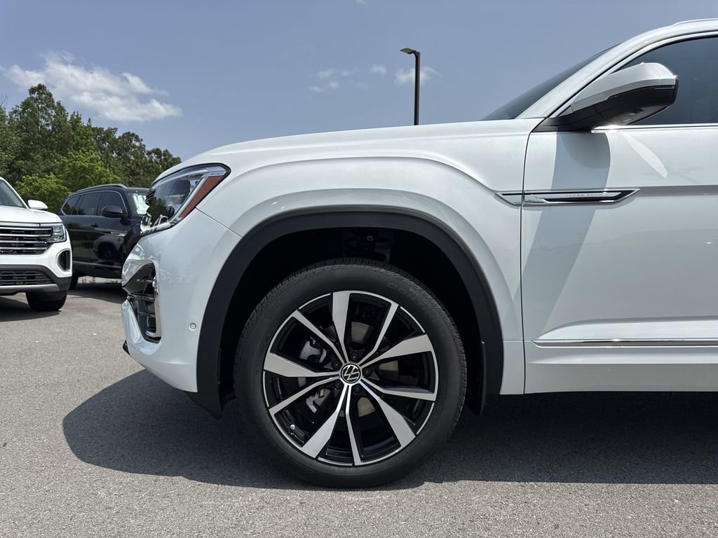 New 2025 Volkswagen Atlas Cross Sport SEL Premium R-Line image 8