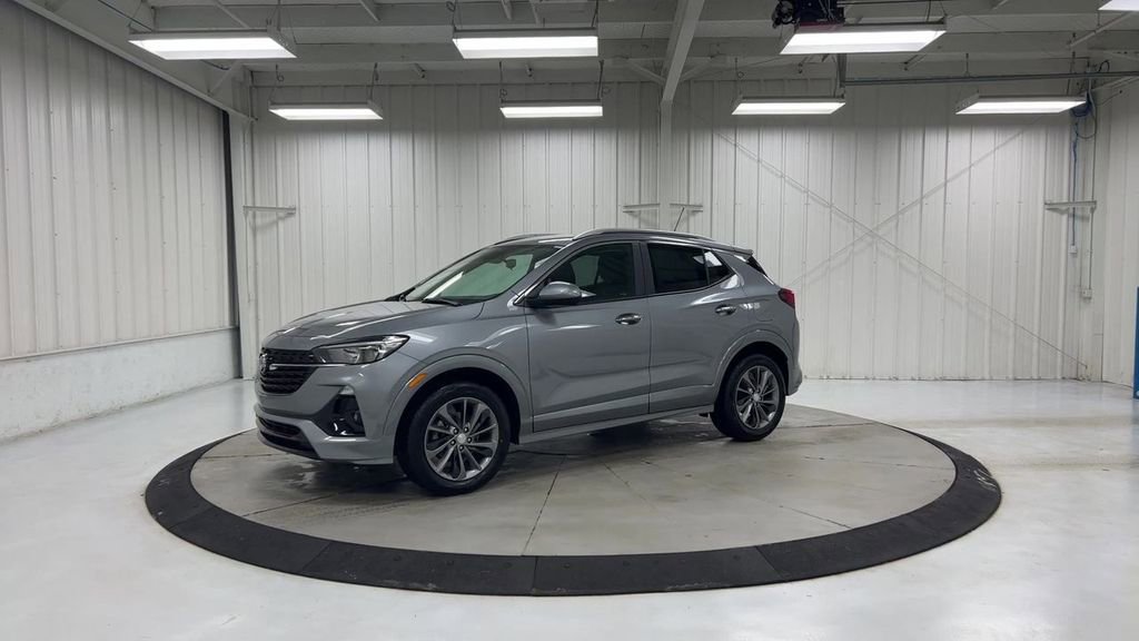 Used 2023 Buick Encore GX Select w/ Sport Touring Package image 4