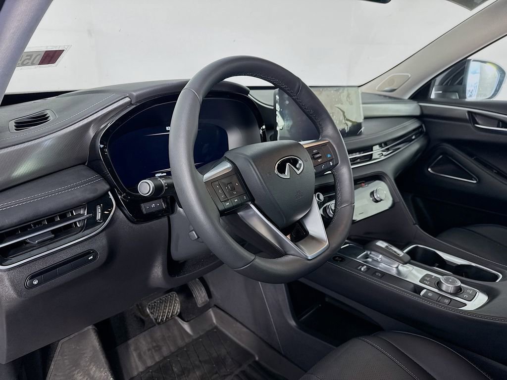 Certified 2026 INFINITI QX60 Luxe w/ Cargo Package image 9