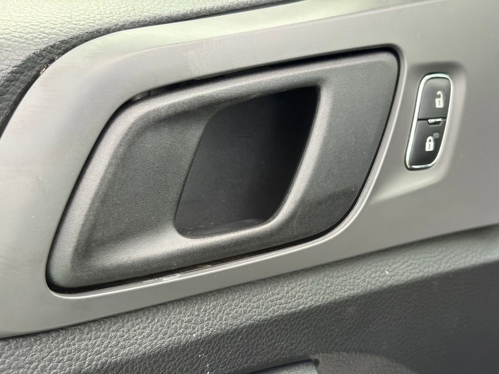 Used 2023 Ford Ranger XL image 20
