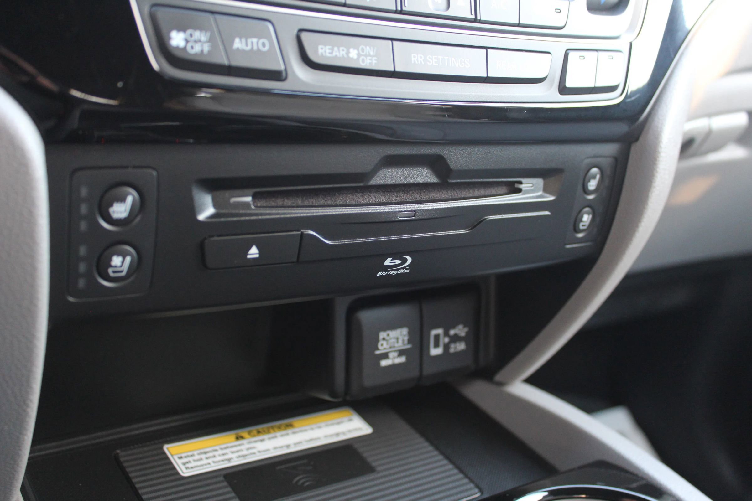 Used 2019 Honda Pilot Elite image 34