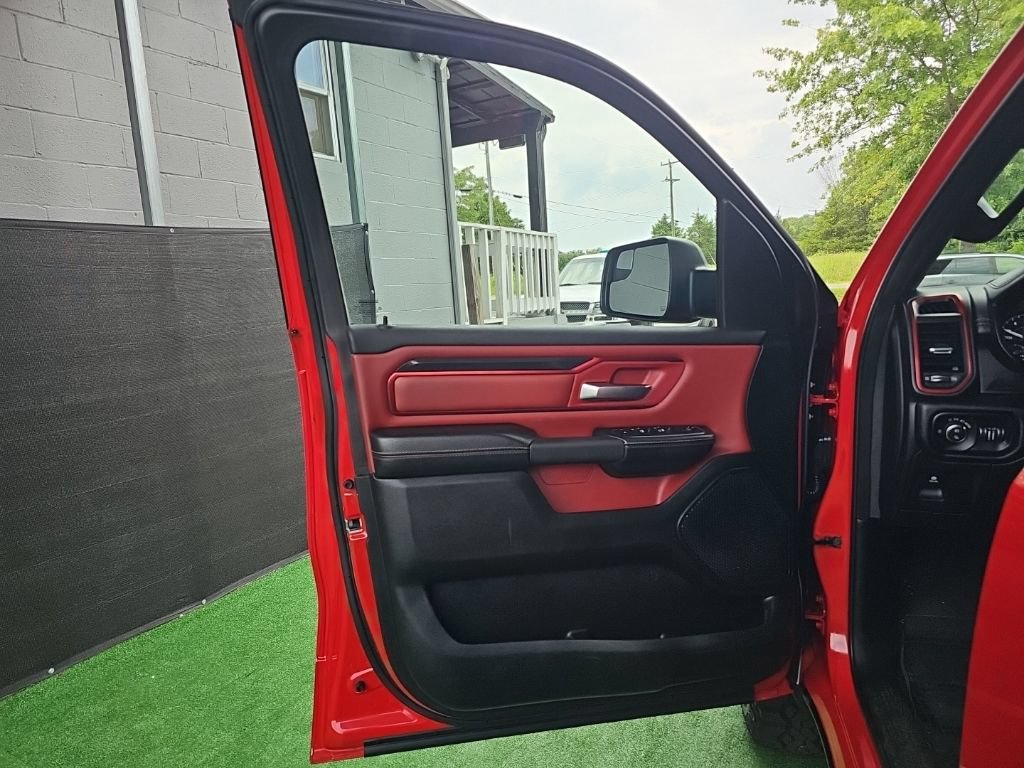 Used 2019 RAM 1500 Rebel AWD/4WD image 7