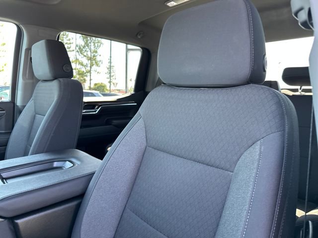 Certified 2025 Chevrolet Silverado 1500 LT AWD/4WD image 14