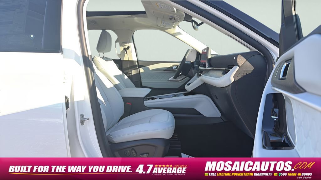 New 2026 Ford Explorer Platinum w/ LUX Leather Package AWD/4WD image 12