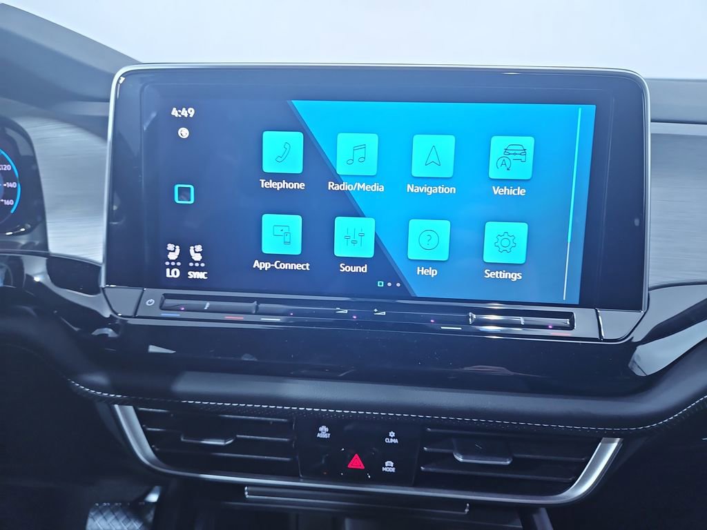 New 2025 Volkswagen Atlas Cross Sport SE image 18