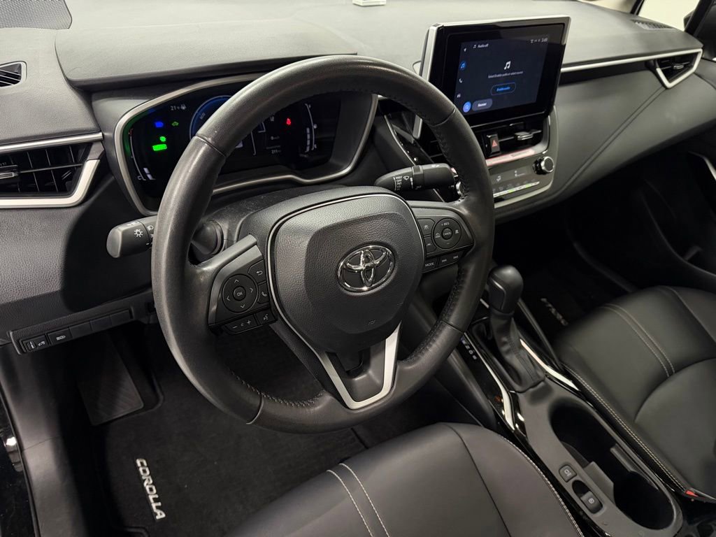 Used 2024 Toyota Corolla XLE image 8