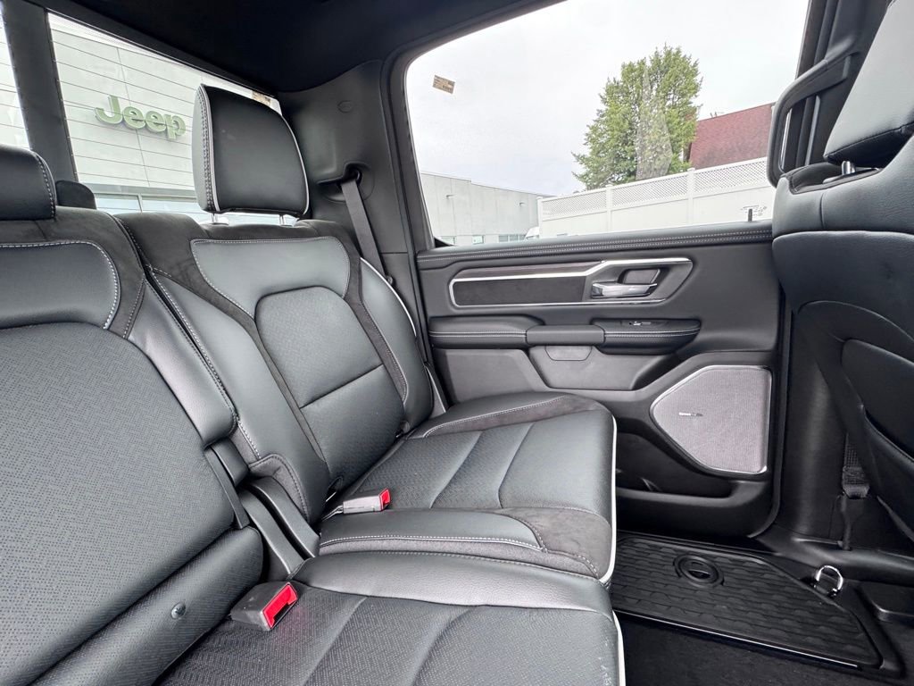New 2026 RAM 1500 Laramie AWD/4WD image 21