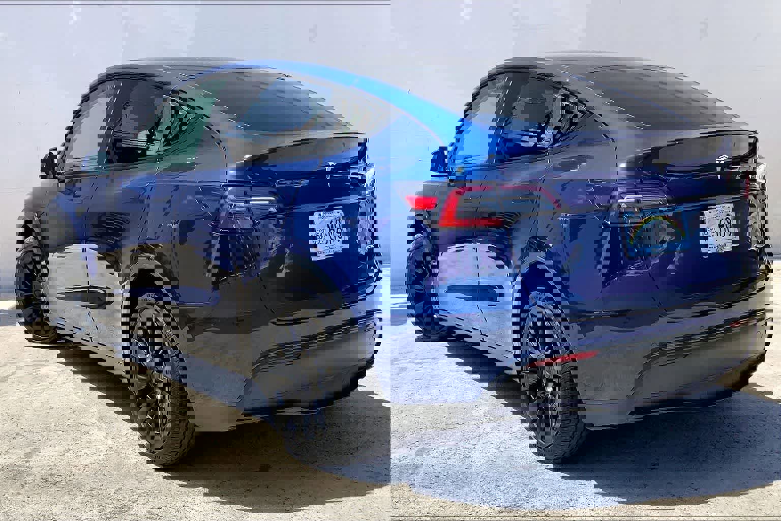 Used 2021 Tesla Model Y Long Range image 5