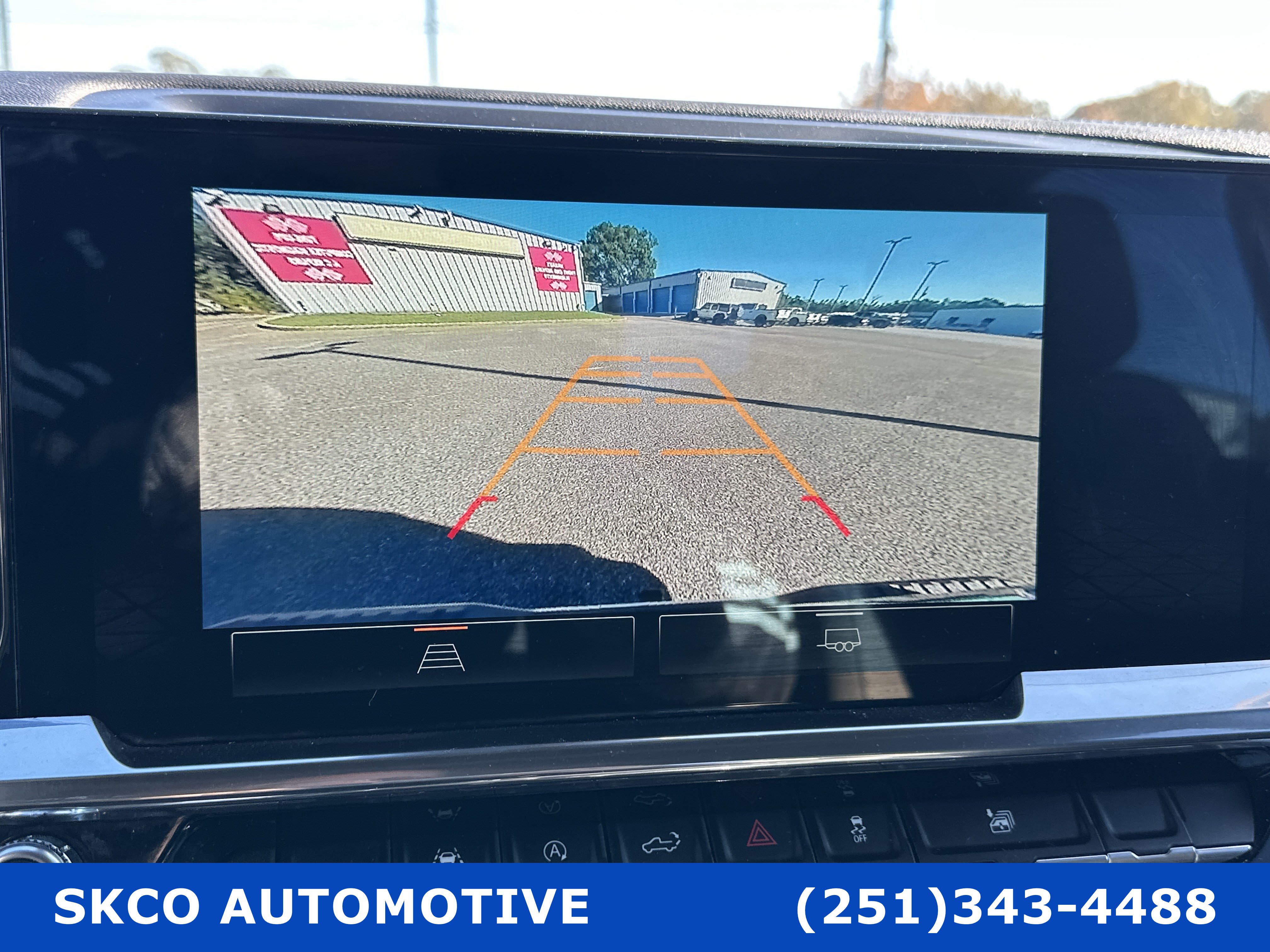 Used 2022 GMC Sierra 1500 Elevation RWD image 17