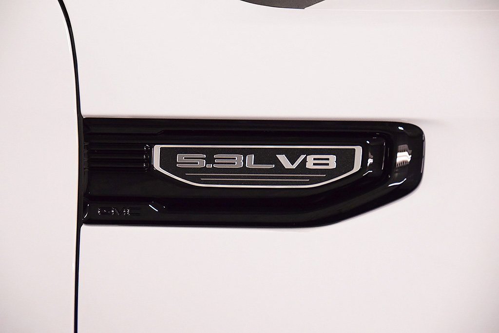 Used 2024 GMC Sierra 1500 Elevation image 12