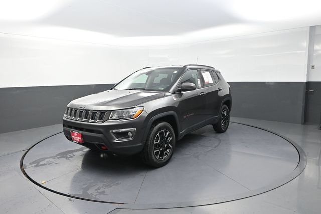 Used 2019 Jeep Compass Trailhawk AWD/4WD image 48