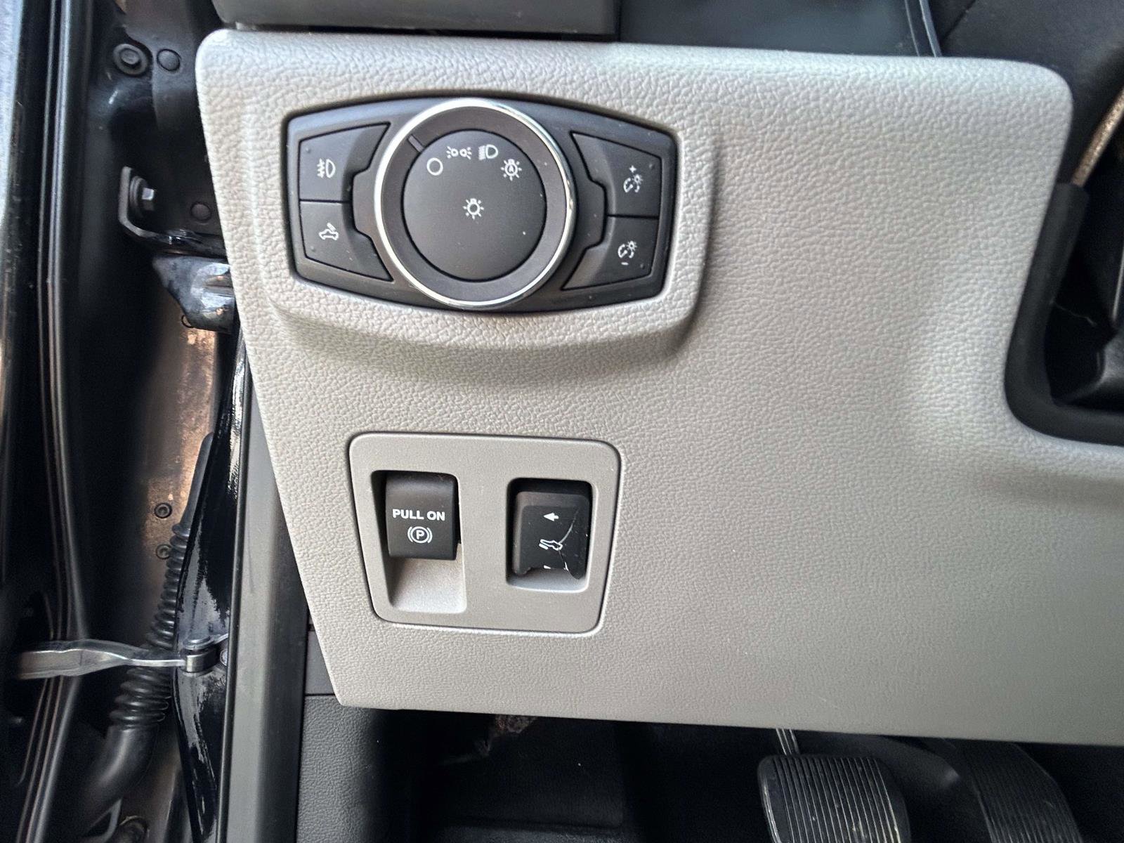 Used 2018 Ford F150 XLT w/ Equipment Group 301A Mid image 19