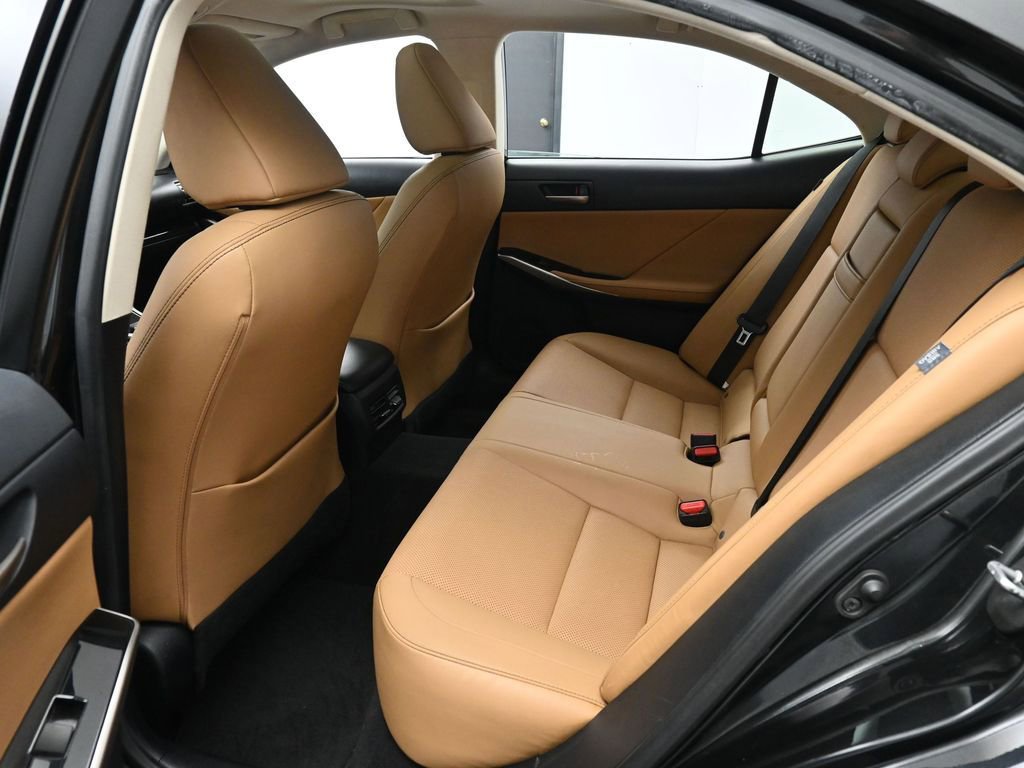 Used 2019 Lexus IS 300 AWD w/ Navigation Package image 18