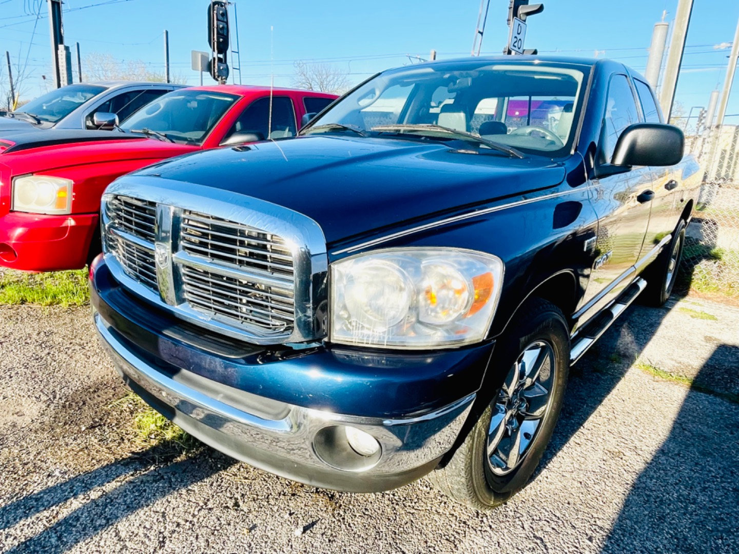 Used 2008 Dodge Ram 1500 Truck SLT image 2
