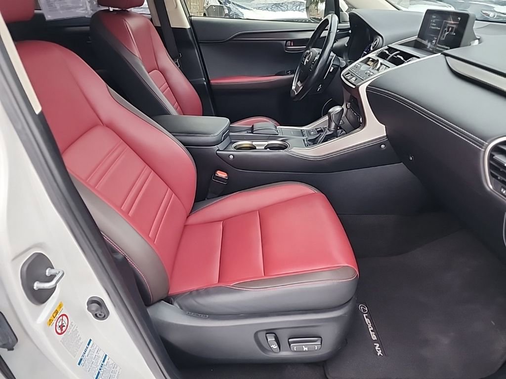 Used 2018 Lexus NX 300h AWD w/ Towing Package (1500 lbs) image 27