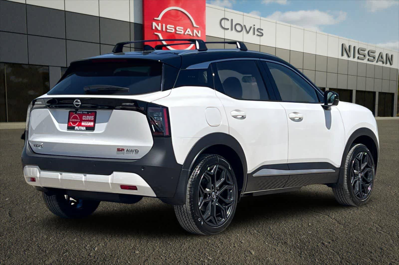 New 2026 Nissan Kicks SR AWD/4WD image 3