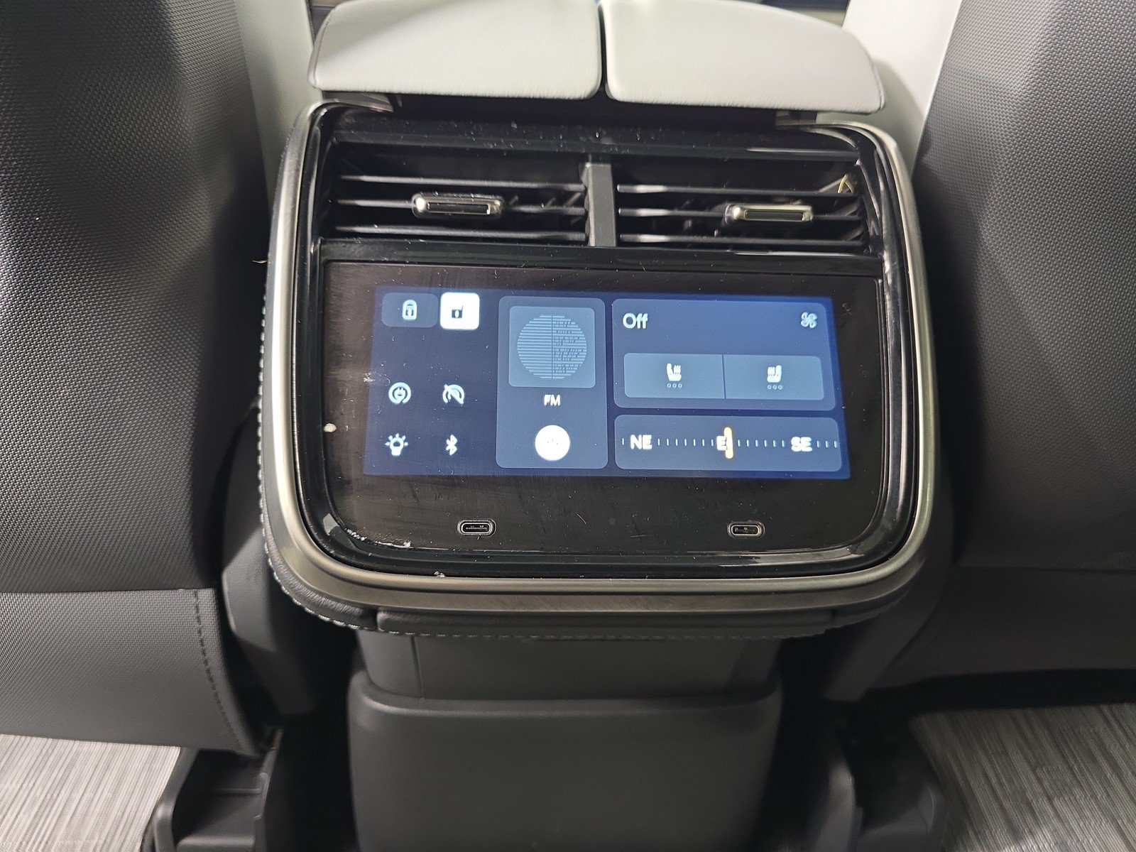 Used 2023 Rivian R1S Launch Edition AWD/4WD image 30
