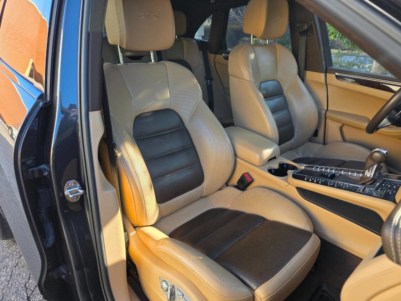 Used 2017 Porsche Macan GTS image 42