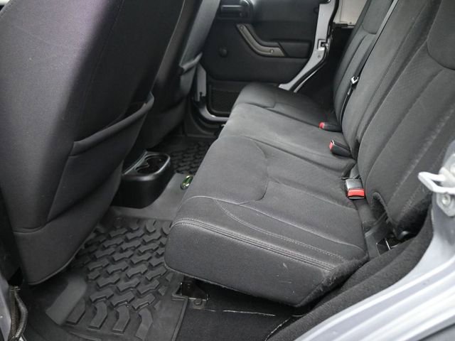 Used 2013 Jeep Wrangler Unlimited Sport w/ Connectivity Group image 41