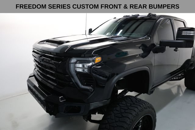 Used 2024 Chevrolet Silverado 3500 LTZ w/ LTZ Plus Package AWD/4WD image 23