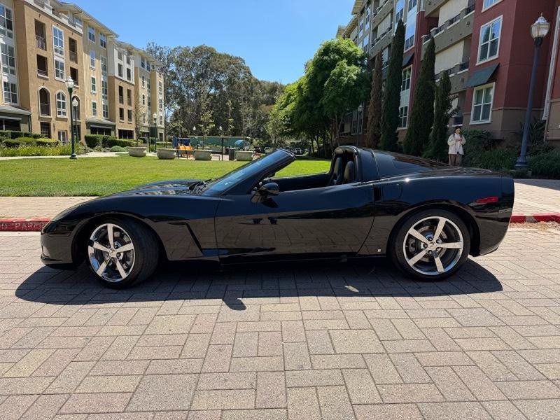 Used 2009 Chevrolet Corvette Coupe w/ Preferred Equipment Group RWD image 4