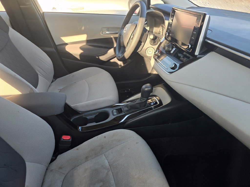 Used 2020 Toyota Corolla LE FWD image 14